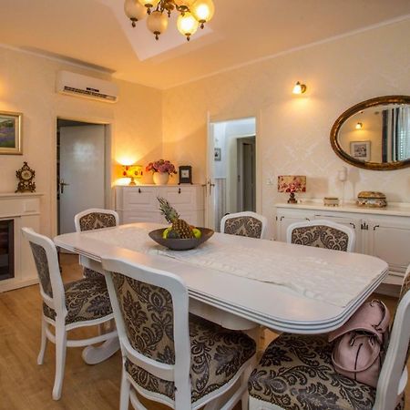 Apartment Valerija Jesenice  Esterno foto