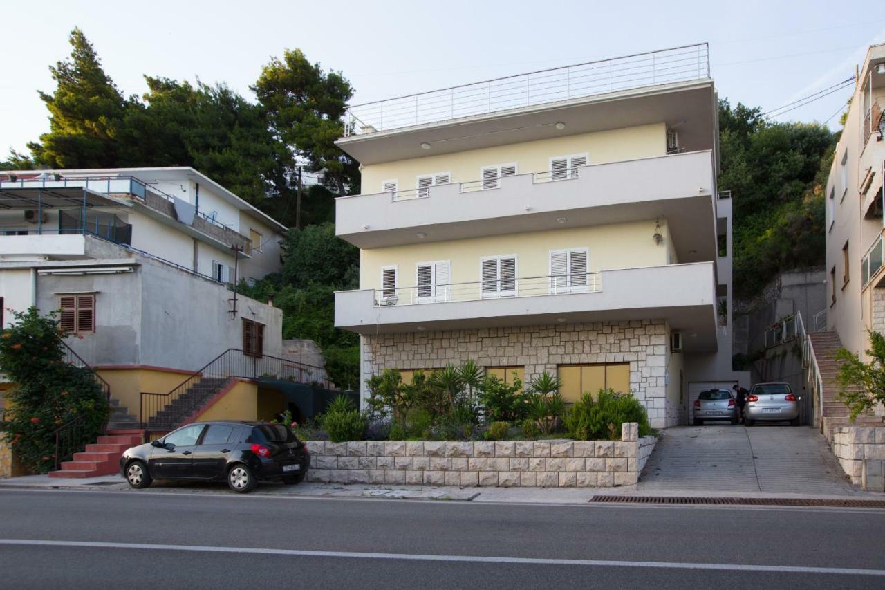 Apartment Valerija Jesenice  Esterno foto
