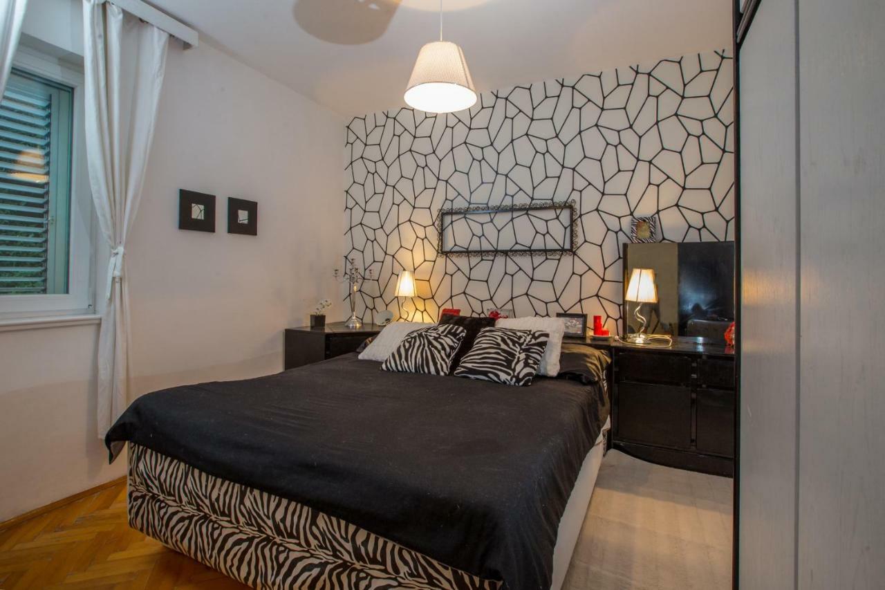 Apartment Valerija Jesenice  Esterno foto